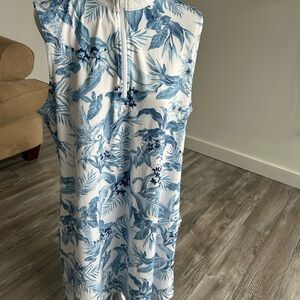 Tommy Bahama White Golf Polo with Navy Logo